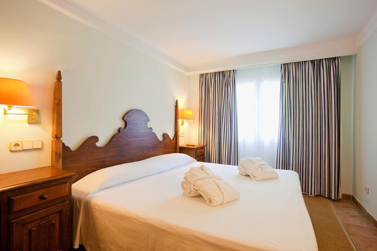 Hotel Cala Sant Vicenc - Adults Only Cala de Sant Vicenc المظهر الخارجي الصورة