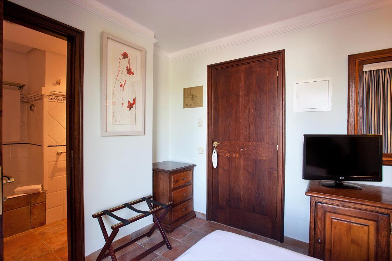 Hotel Cala Sant Vicenc - Adults Only Cala de Sant Vicenc المظهر الخارجي الصورة