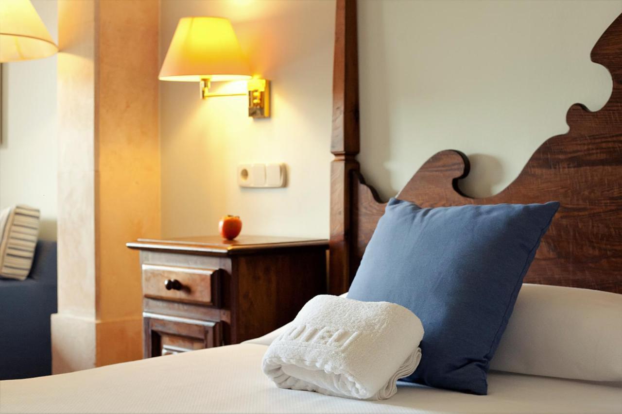 Hotel Cala Sant Vicenc - Adults Only Cala de Sant Vicenc المظهر الخارجي الصورة