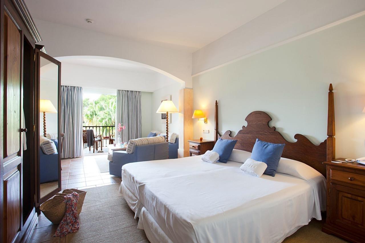 Hotel Cala Sant Vicenc - Adults Only Cala de Sant Vicenc المظهر الخارجي الصورة