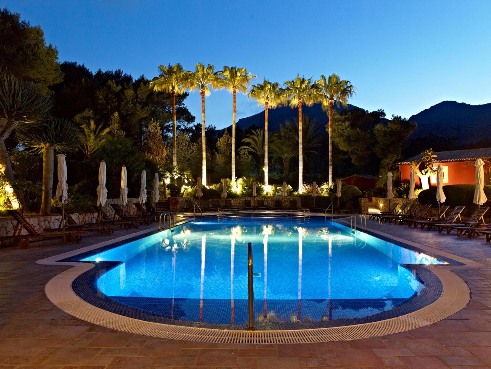 Hotel Cala Sant Vicenc - Adults Only Cala de Sant Vicenc المظهر الخارجي الصورة