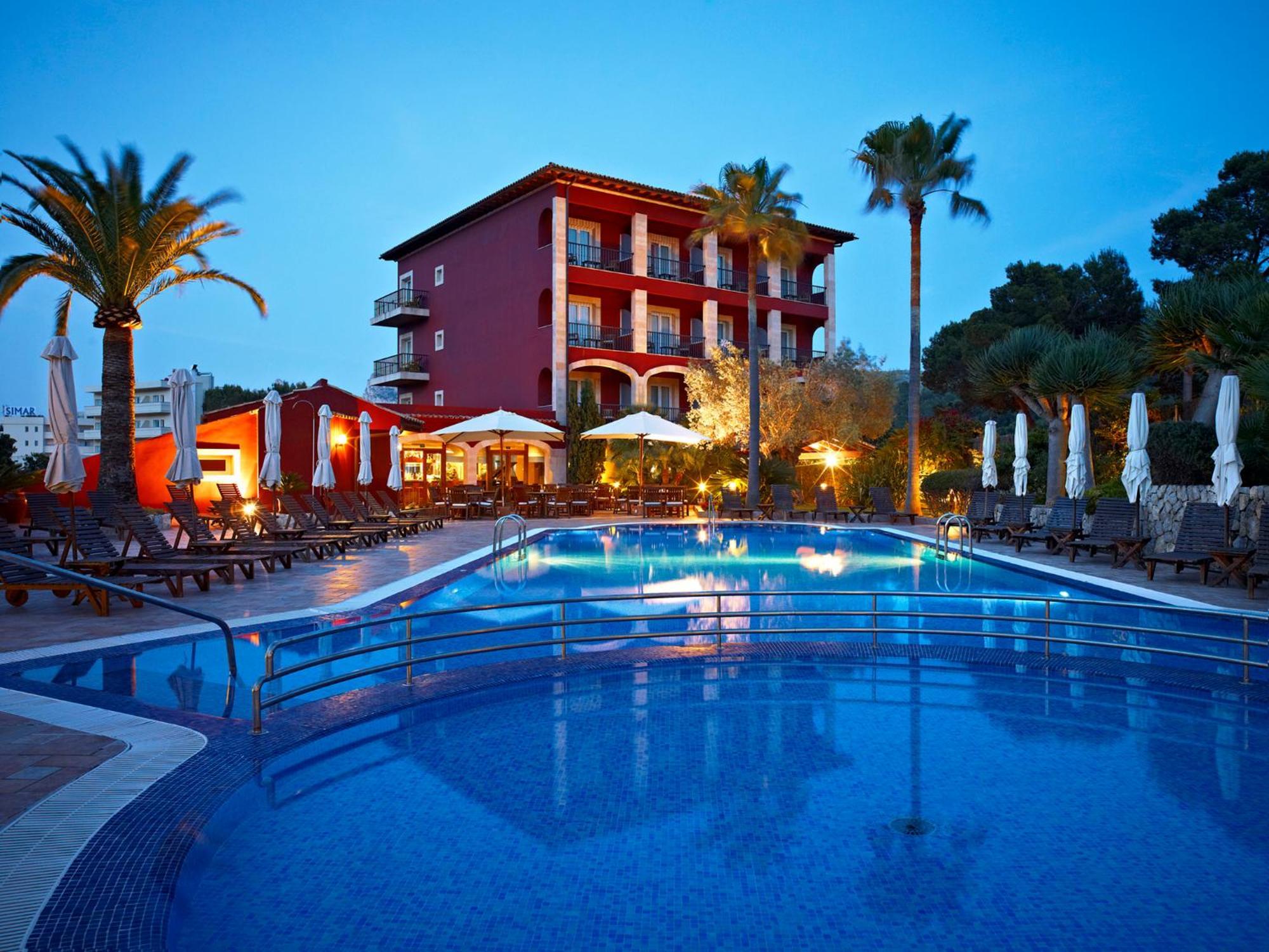 Hotel Cala Sant Vicenc - Adults Only Cala de Sant Vicenc المظهر الخارجي الصورة