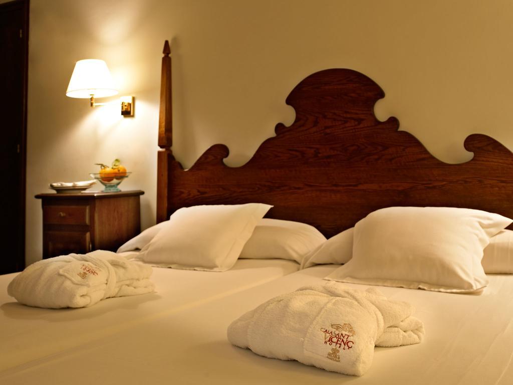 Hotel Cala Sant Vicenc - Adults Only Cala de Sant Vicenc المظهر الخارجي الصورة